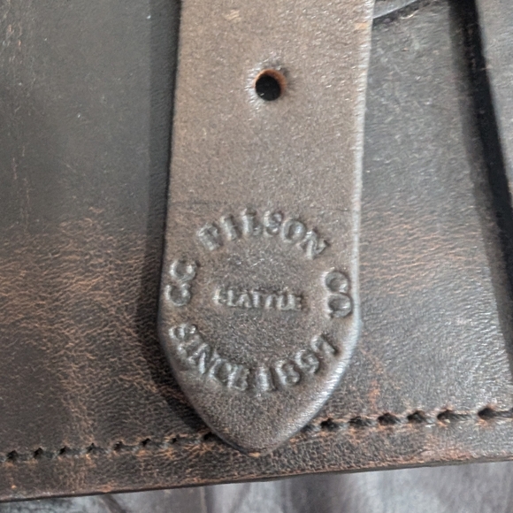 Filson leather field satchel/briefcase - Picture 4 of 8